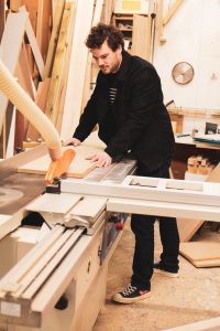 Thibaud Vouge, menuisier à Paris